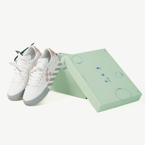 OFF-WHITE Low Vulcanized Canvas Low-Top Sneakers - Picture 16 of 16